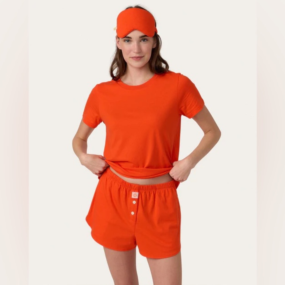 NWT Cozyland Mia boxer mask set in scarlet